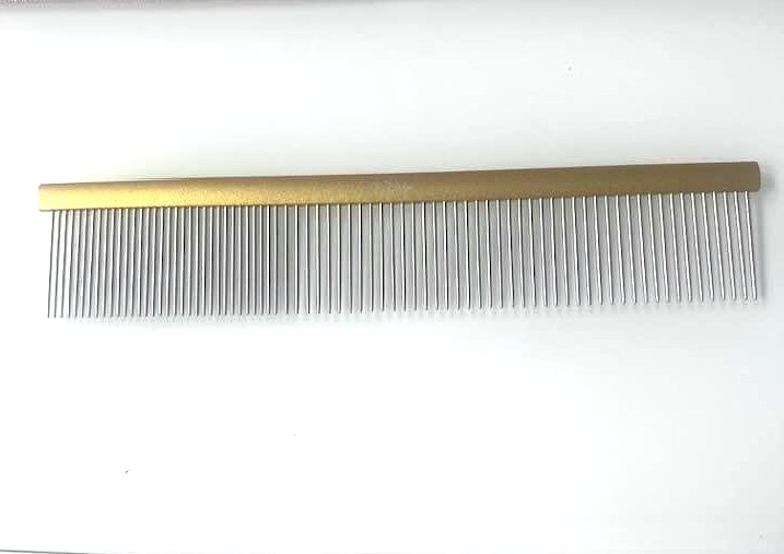 Kebelyn  Kamm aus Aluminium in zwei Längen  19cm/ 24 cm