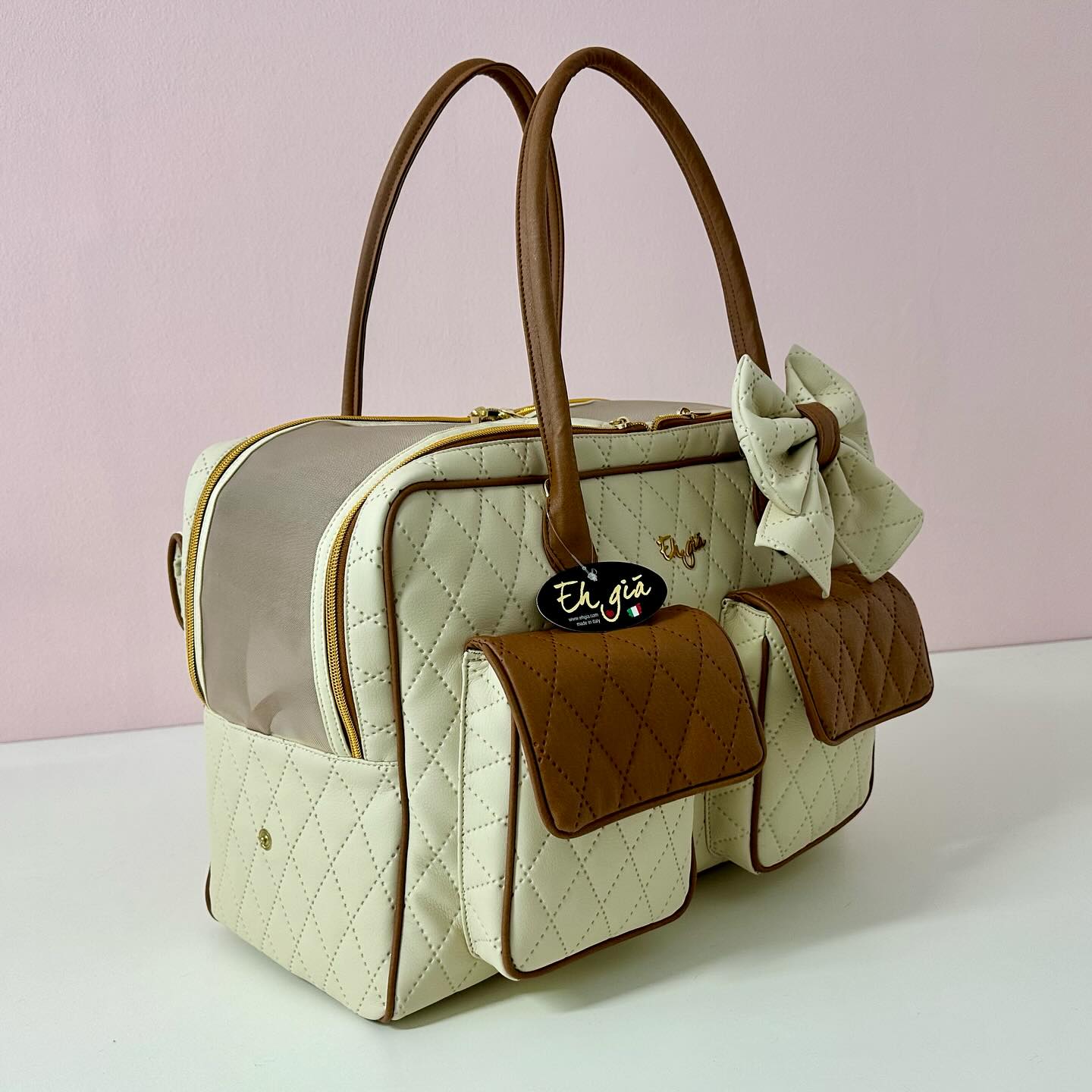 Eh Gia Trage / Reisetasche