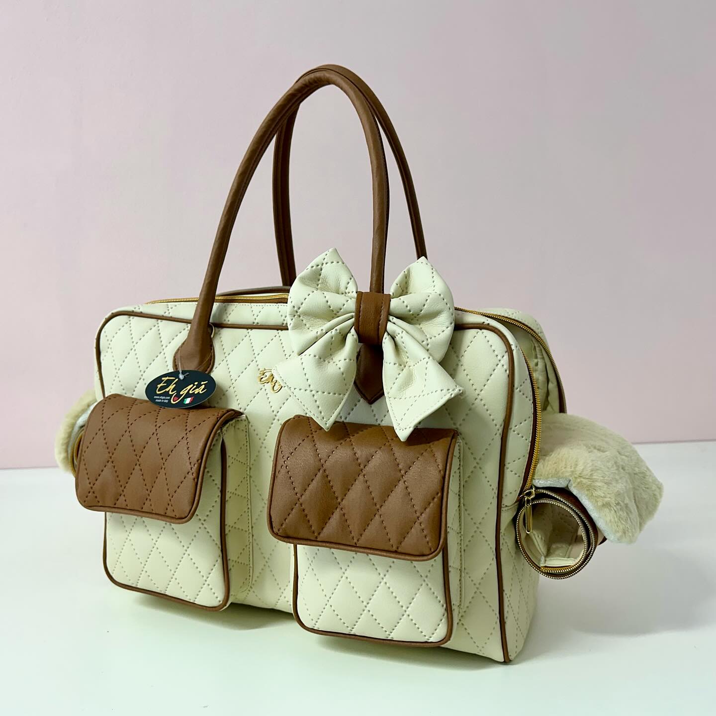 Eh Gia Trage / Reisetasche