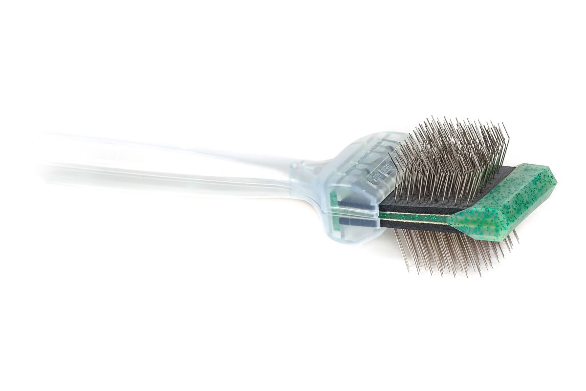 ActiVet Diamond Soft Green Brush