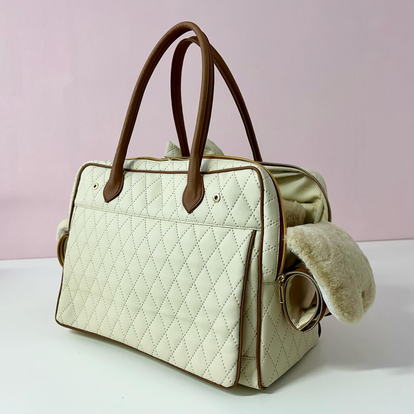 Eh Gia Trage / Reisetasche